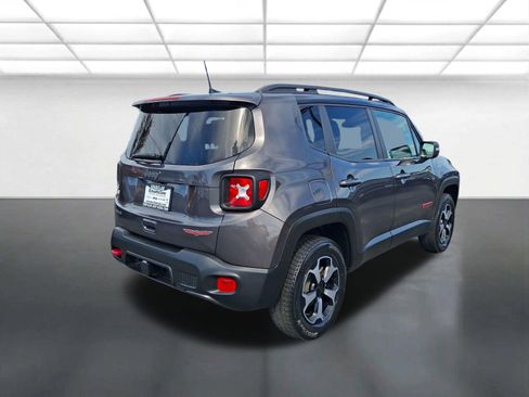 Used 2020 Jeep Renegade Trailhawk w/ Cold Weather Group AWD/4WD image 3