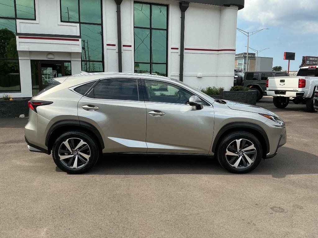 Used 2018 Lexus NX 300 FWD w/ Premium Package image 9