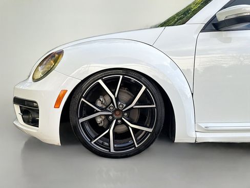 Used 2014 Volkswagen Beetle 1.8T image 27