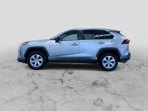 Used 2025 Toyota RAV4 LE image 7