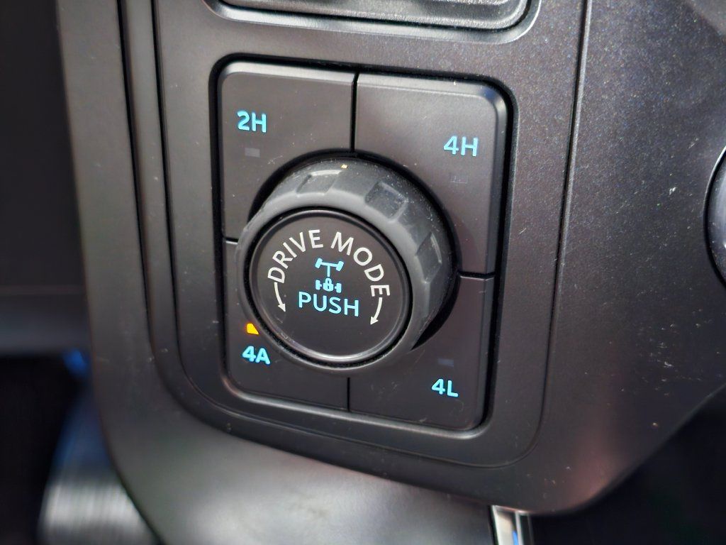 Used 2023 Ford F150 Raptor AWD/4WD image 35