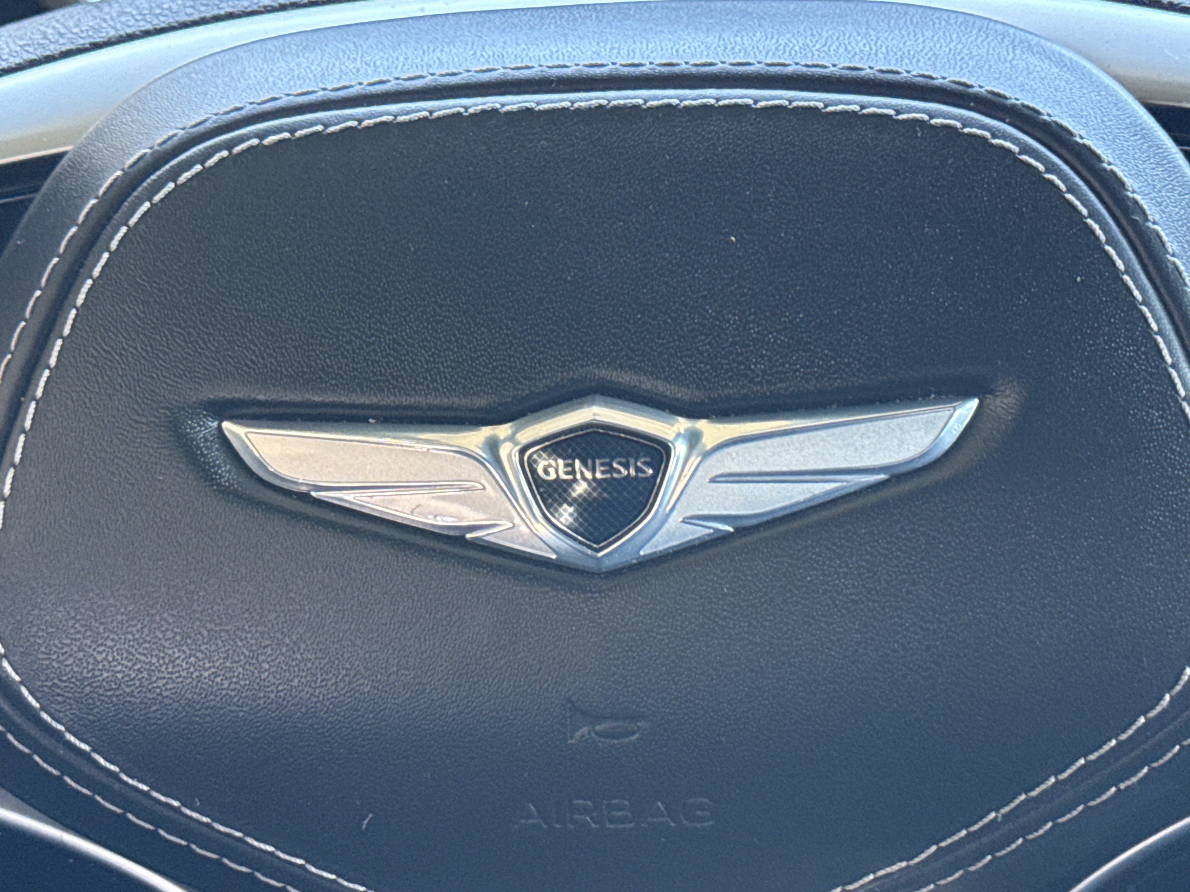 Used 2022 Genesis GV70 3.5T Sport w/ Sport Prestige Package AWD/4WD image 33