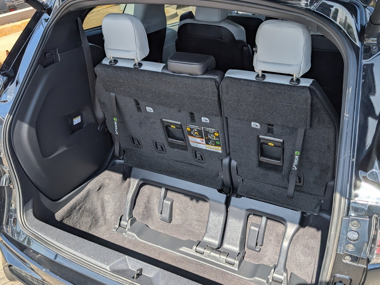 Used 2026 Toyota Sienna XSE FWD image 10