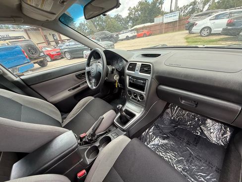 Used 2006 Subaru Impreza 2.5i w/ Popular Equipment Group 1 image 10