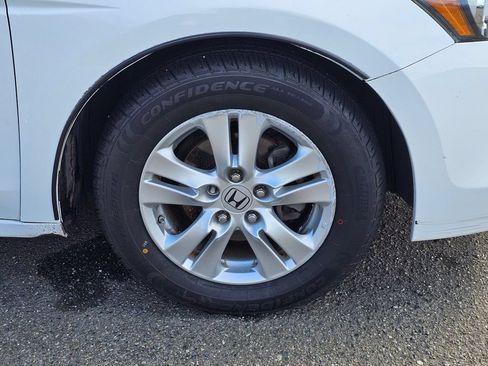 Used 2009 Honda Accord LX-P image 9