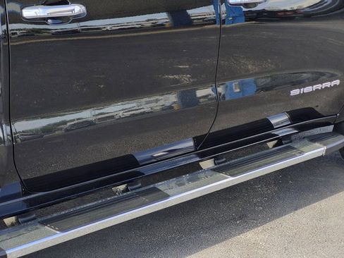 Used 2023 GMC Sierra 1500 SLT w/ SLT Premium Package image 11