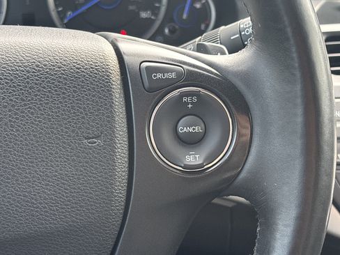 Used 2015 Honda Crosstour EX-L image 9