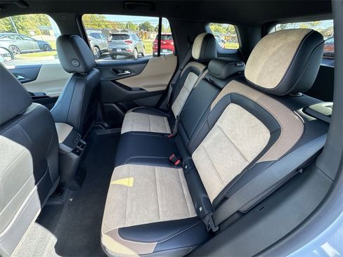 New 2026 Chevrolet Equinox ACTIV w/ Convenience Package III image 22