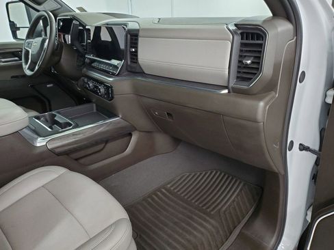 Used 2024 Chevrolet Silverado 2500 LTZ w/ LTZ Premium Package image 13