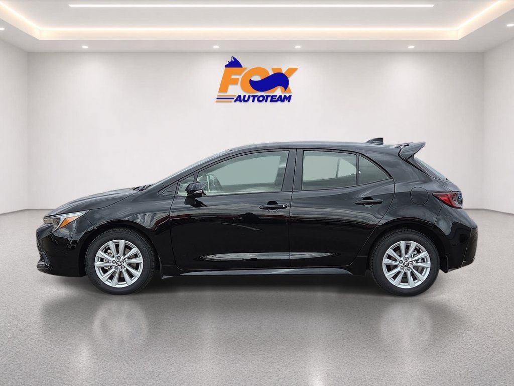 New 2027 Toyota Corolla SE FWD image 2