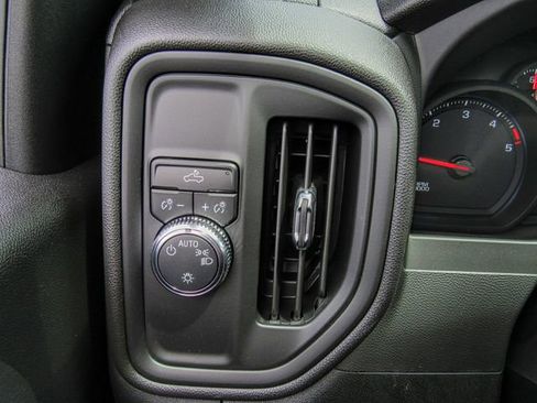 New 2025 GMC Sierra 2500 Pro image 19