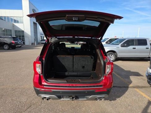 Certified 2024 Ford Explorer King Ranch w/ Technology Package image 7