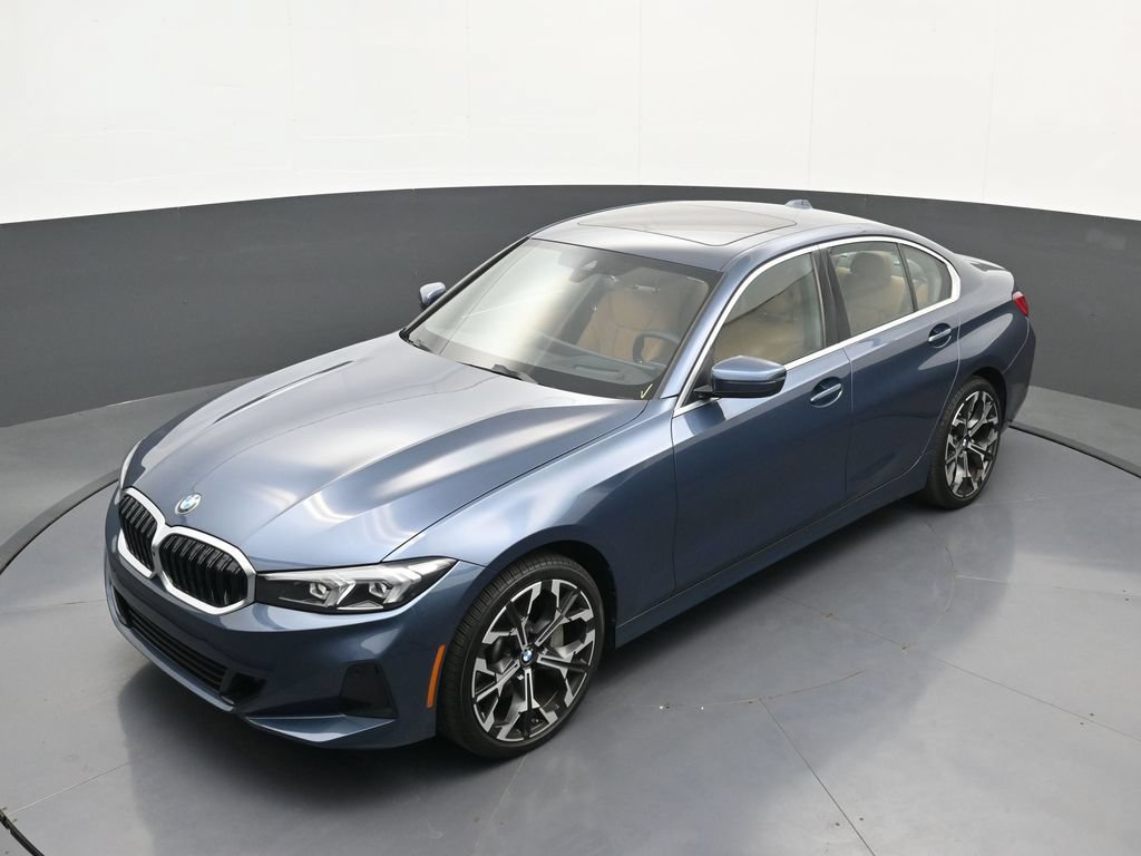 Used 2026 BMW 330i xDrive Sedan AWD/4WD image 31