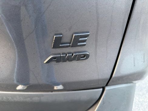 Used 2025 Toyota RAV4 LE AWD/4WD image 29