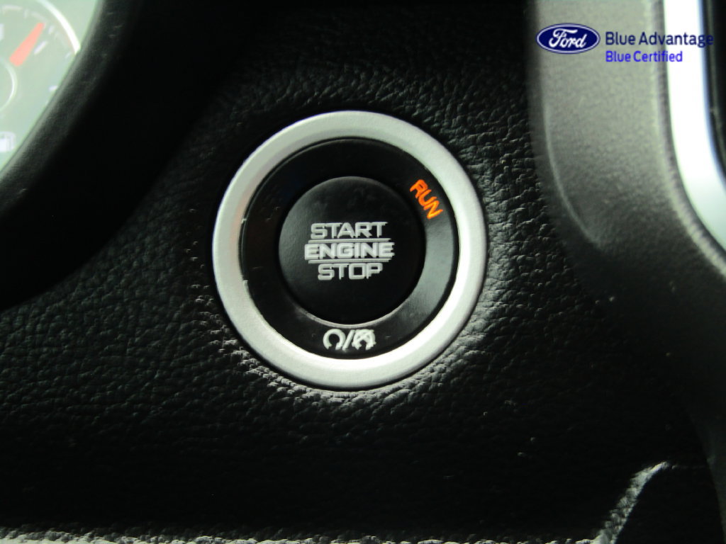 Used 2025 RAM 1500 4x4 Crew Cab image 28