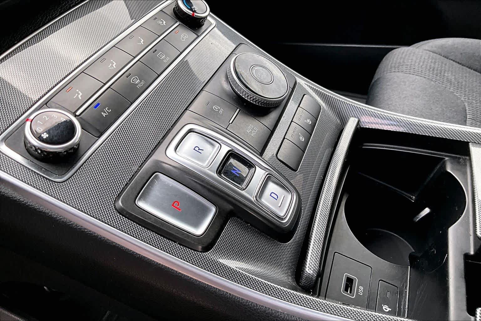 Used 2022 Hyundai Santa Fe SEL FWD image 15