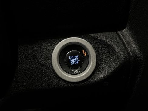 Used 2017 RAM 1500 Sport image 29