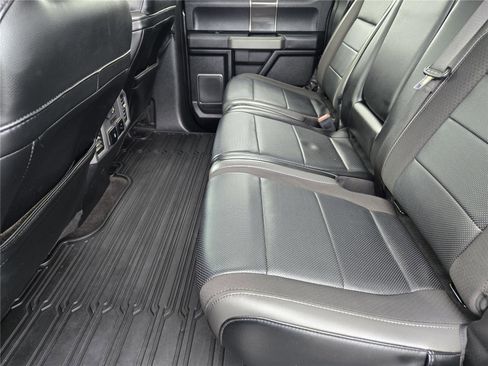 Used 2019 Ford F150 Raptor w/ Equipment Group 802A Luxury AWD/4WD image 28