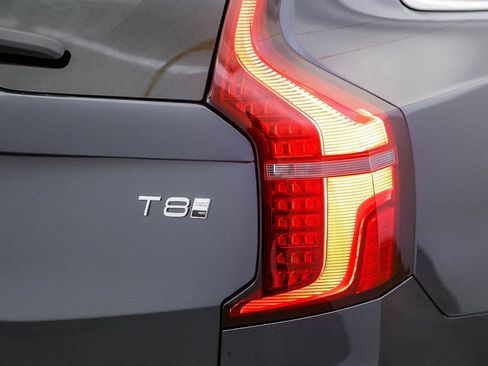 New 2026 Volvo XC90 T8 Ultra w/ Lounge Package AWD/4WD image 9