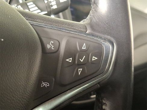 Used 2021 Chevrolet Equinox LT image 22