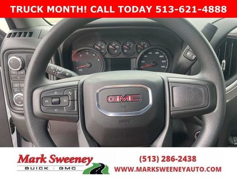 New 2025 GMC Sierra 2500 Pro image 7