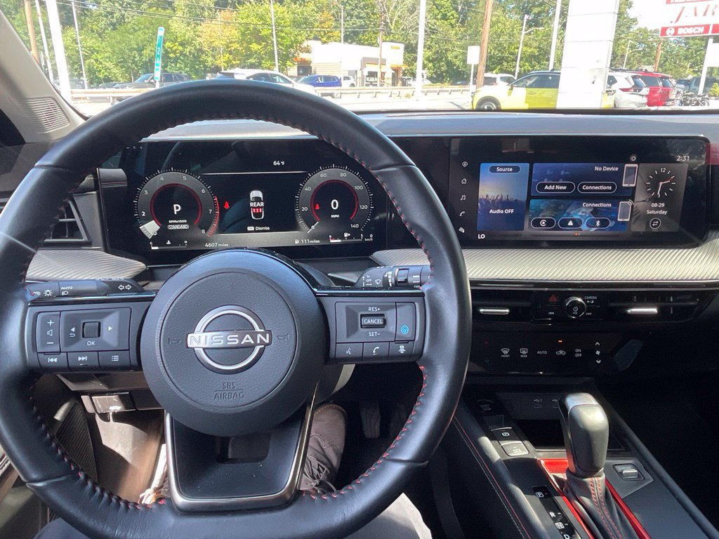 Certified 2025 Nissan Kicks SR AWD/4WD image 15