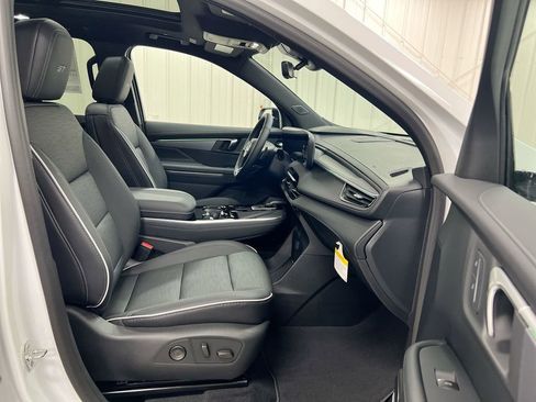 New 2026 Buick Enclave Sport Touring w/ Power Package AWD/4WD image 23