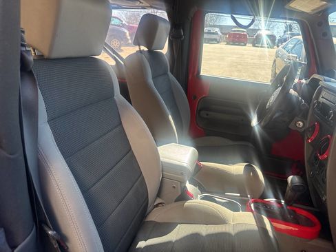 Used 2007 Jeep Wrangler X image 14