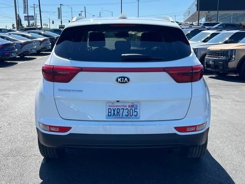 Used 2018 Kia Sportage LX w/ LX Popular Package AWD/4WD image 8