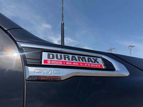 Used 2020 GMC Sierra 2500 Denali w/ Denali Ultimate Package AWD/4WD image 12