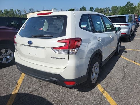 Used 2021 Subaru Forester AWD/4WD image 4