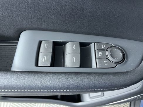 New 2025 Buick Enclave Preferred w/ Power Package image 23