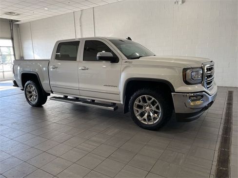 Used 2018 GMC Sierra 1500 SLT w/ SLT Premium Package image 6