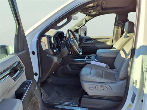 Certified 2024 Chevrolet Silverado 2500 LTZ w/ LTZ Premium Package image 20