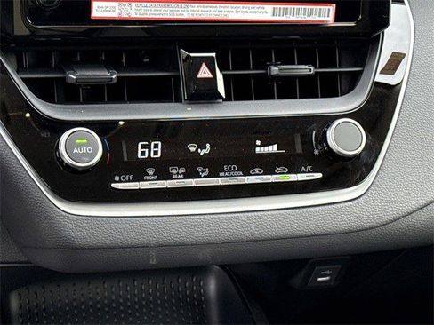 Used 2026 Toyota Corolla LE image 21