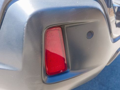 Used 2018 Subaru Outback 3.6R Limited image 19