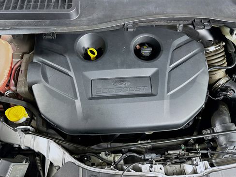 Used 2017 Ford Escape Titanium image 34