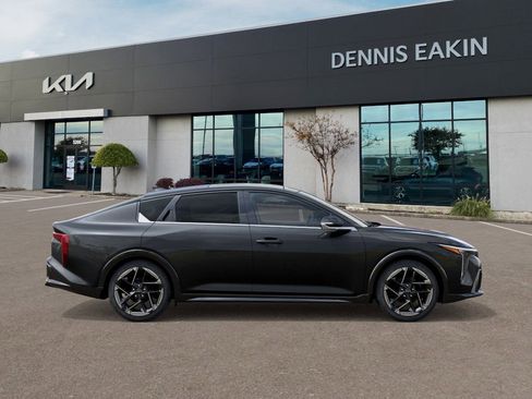 New 2025 Kia K4 GT-Line image 7