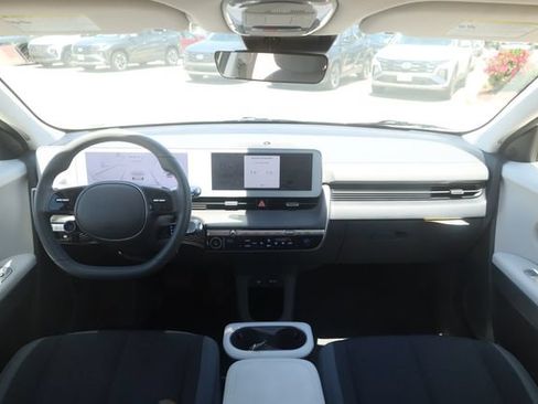 Used 2024 Hyundai Ioniq 5 SE AWD/4WD image 11