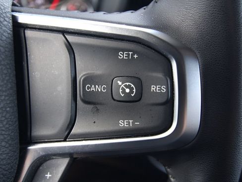 Used 2024 RAM 1500 Big Horn AWD/4WD image 20