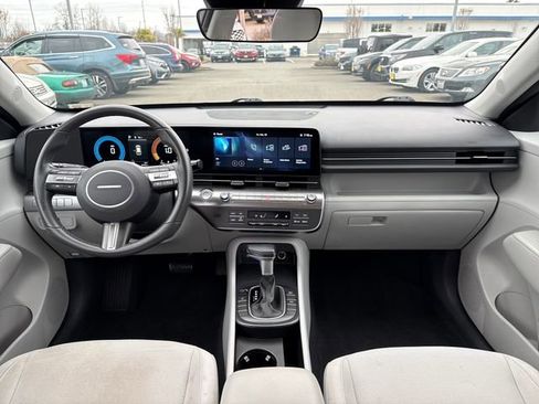 Used 2024 Hyundai Kona SEL image 26