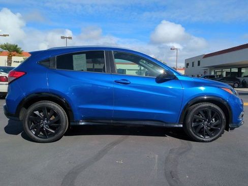 Used 2021 Honda HR-V Sport image 5