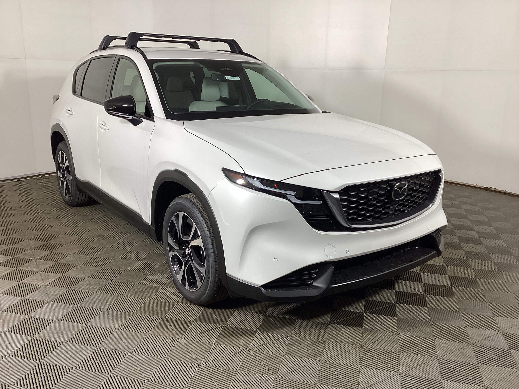 New 2026 MAZDA CX-5 Preferred AWD/4WD image 1