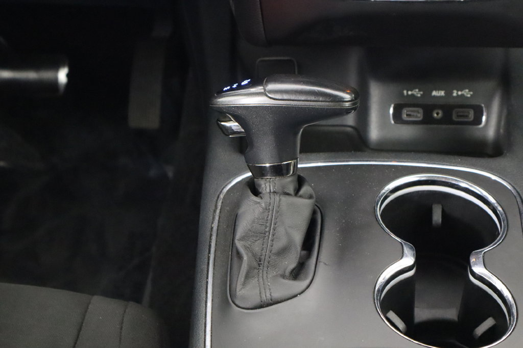 Used 2018 Dodge Durango AWD image 25