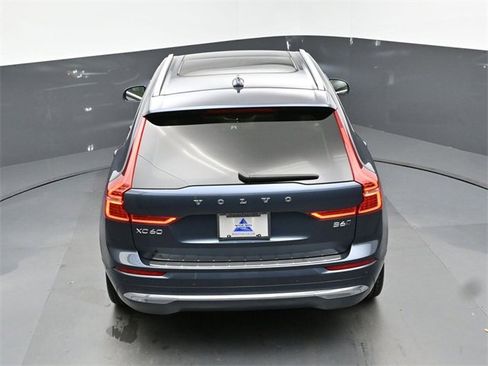 Used 2022 Volvo XC60 B6 Inscription w/ Advanced Package image 47