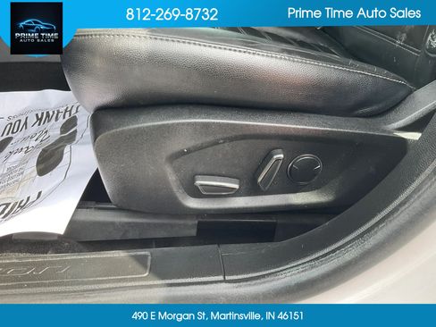Used 2018 Ford Fusion SE w/ Fusion SE Technology Package FWD image 22