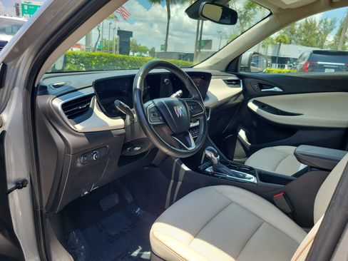 Used 2024 Buick Encore GX Avenir FWD image 9