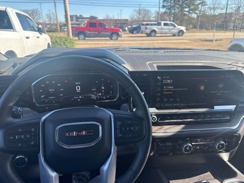 Used 2024 GMC Sierra 1500 SLT w/ SLT Premium Plus Package image 14