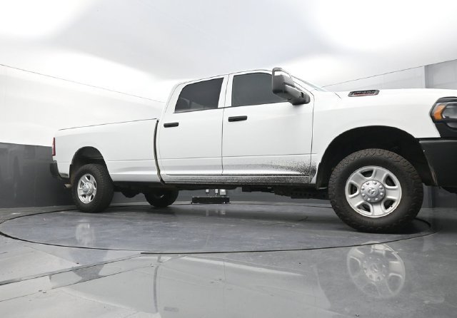 Used 2023 RAM 2500 Tradesman AWD/4WD image 14