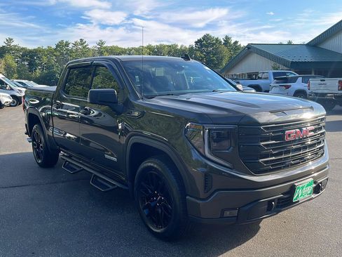 Used 2024 GMC Sierra 1500 Elevation AWD/4WD image 7
